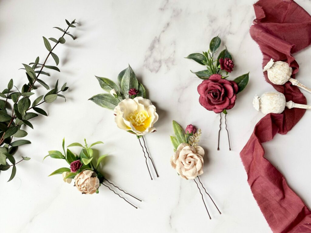 Set of 4 floral hair pins with burgundy Wedding Hair Pins